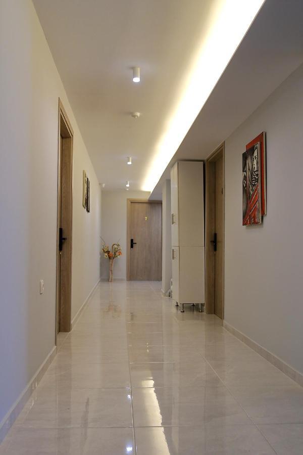 Menta Studios Thessaloníki Luaran gambar